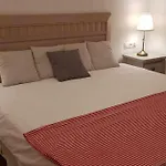 Casa Rodrigo De Triana Bajo B